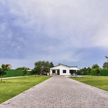 Villa Holliday *