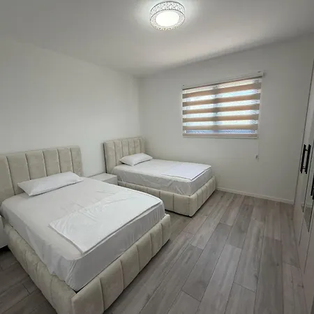 Villa Holliday